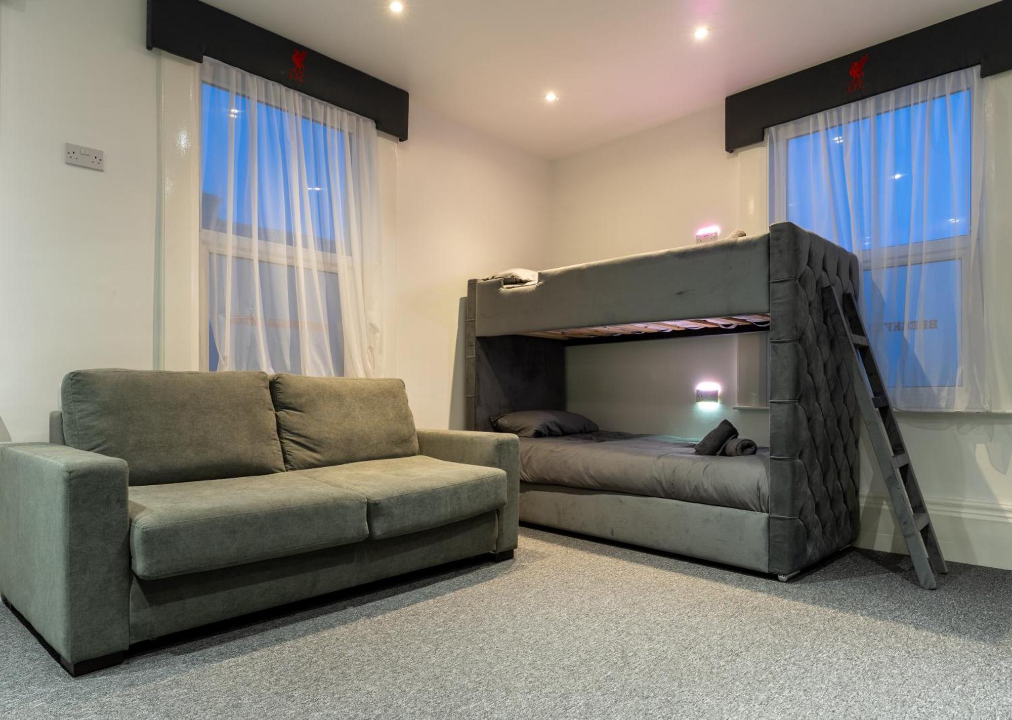 The Breckfield Aparthotel Liverpool Exterior photo