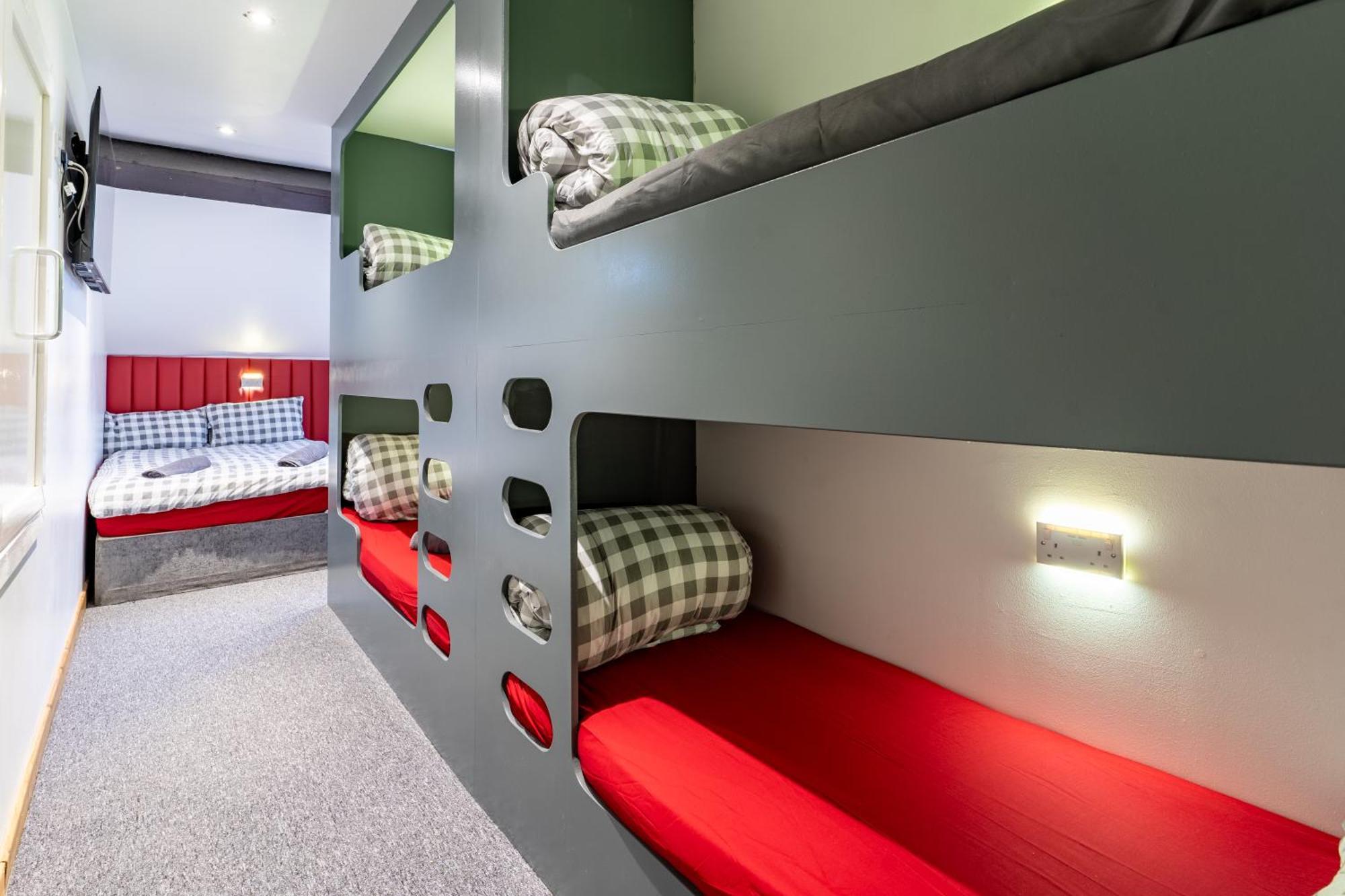 The Breckfield Aparthotel Liverpool Exterior photo